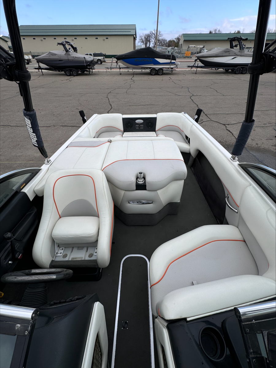 2003 Malibu Boats Wakesetter XTi for sale in , 