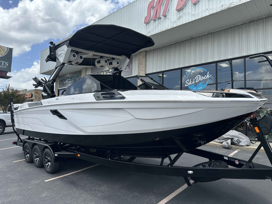 2025 Centurion Boats Ri265 for sale in , 