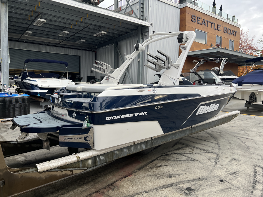2025 Malibu Boats Wakesetter VTX for sale in Bellevue, Washington