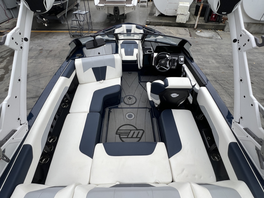 2025 Malibu Boats Wakesetter VTX for sale in Bellevue, Washington