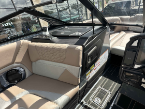 2025 Centurion Boats Ri245 for sale in , 