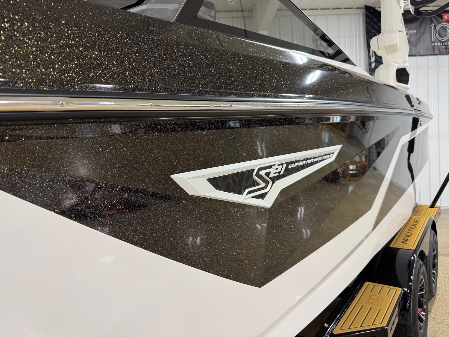 2025 Nautique S21