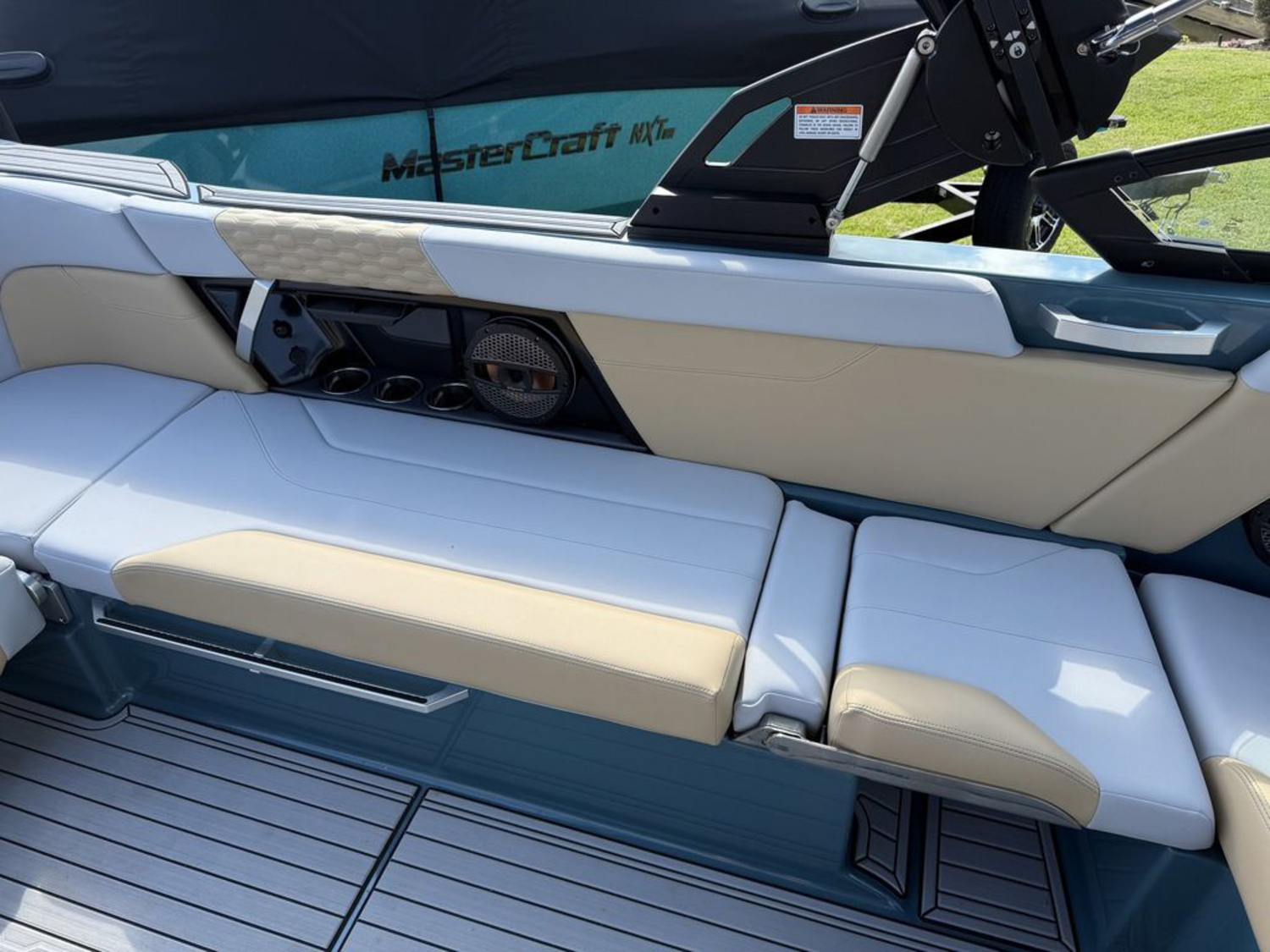2025 Mastercraft XT25