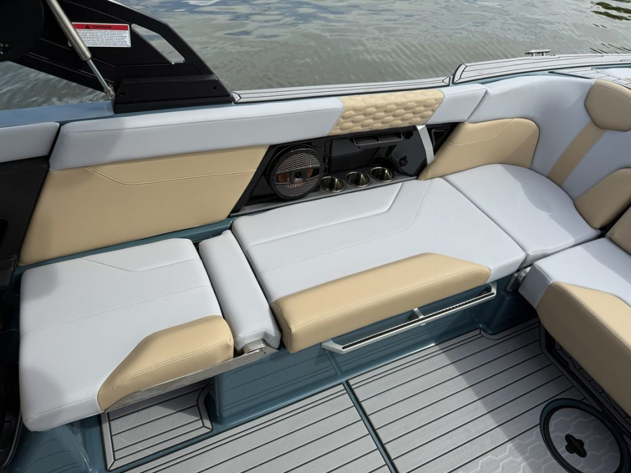 2025 Mastercraft Boats XT25 for sale in HOUSTON, Texas