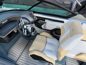 2025-mastercraft-xt25-105166-image2