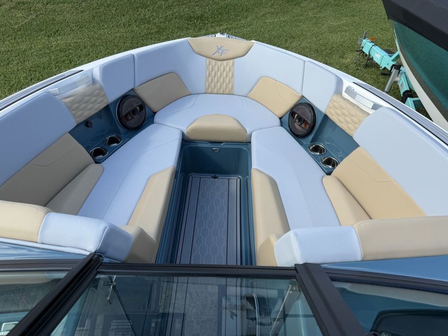 2025 Mastercraft XT25
