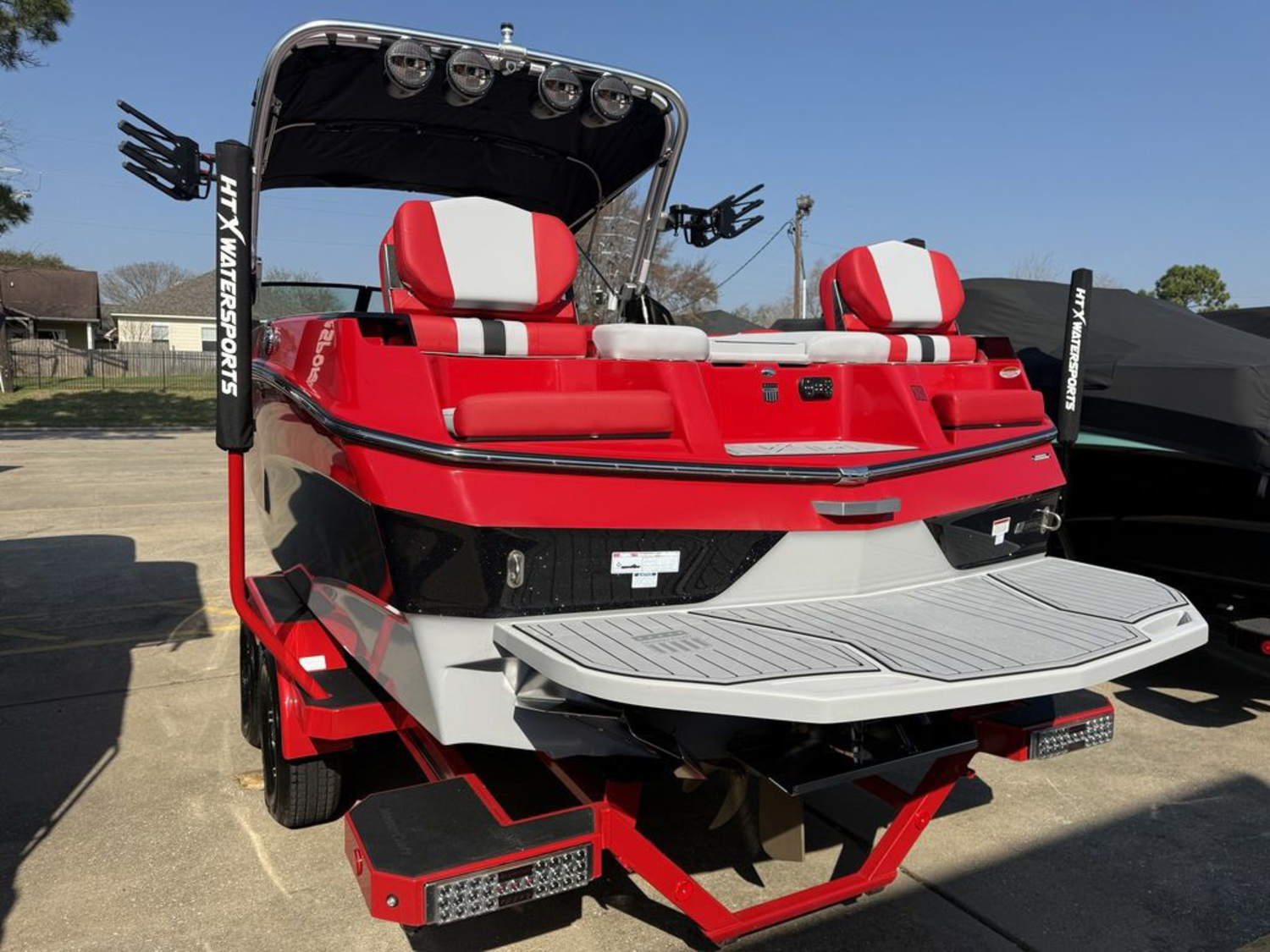 2024 Mastercraft XT24