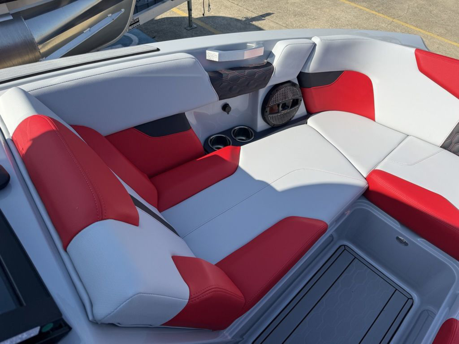 2024 Mastercraft XT24