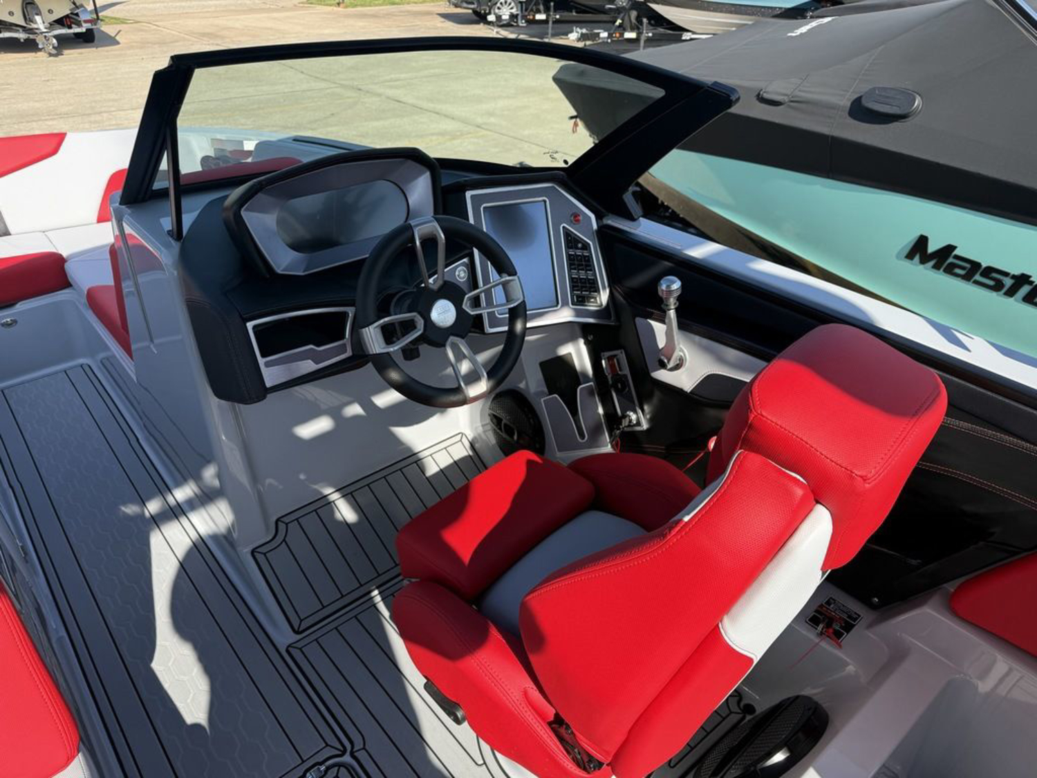 2024 Mastercraft XT24