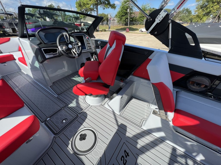 2024 Mastercraft Boats XT24 for sale in HOUSTON, Texas