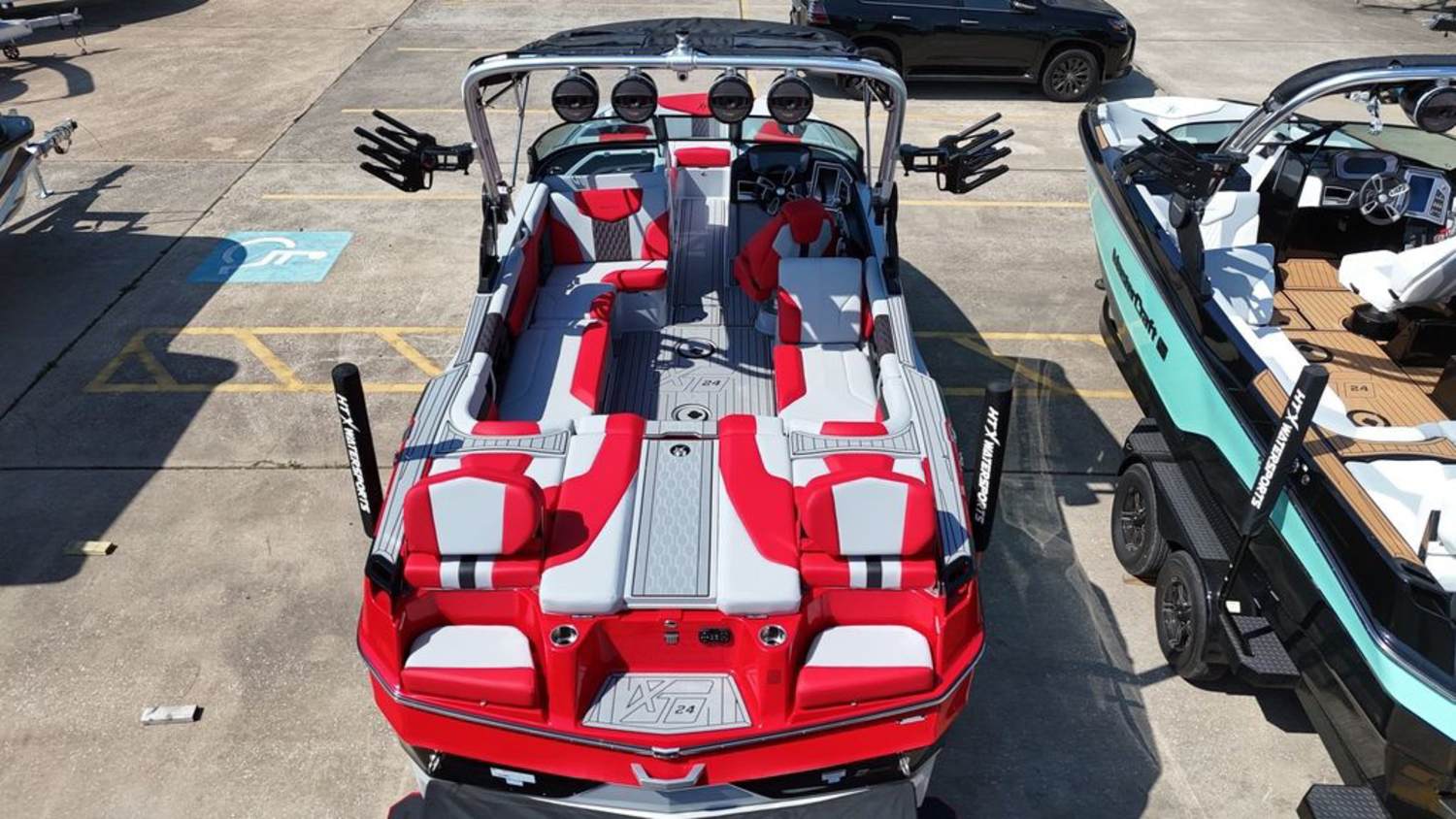 2024 Mastercraft XT24