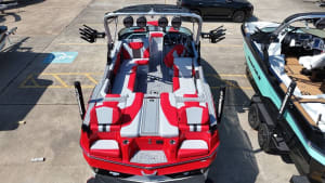 2024-mastercraft-xt24-105168-image4