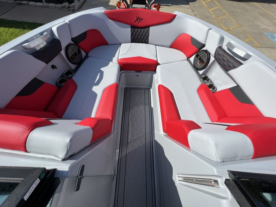 2024 Mastercraft Boats XT24 for sale in HOUSTON, Texas