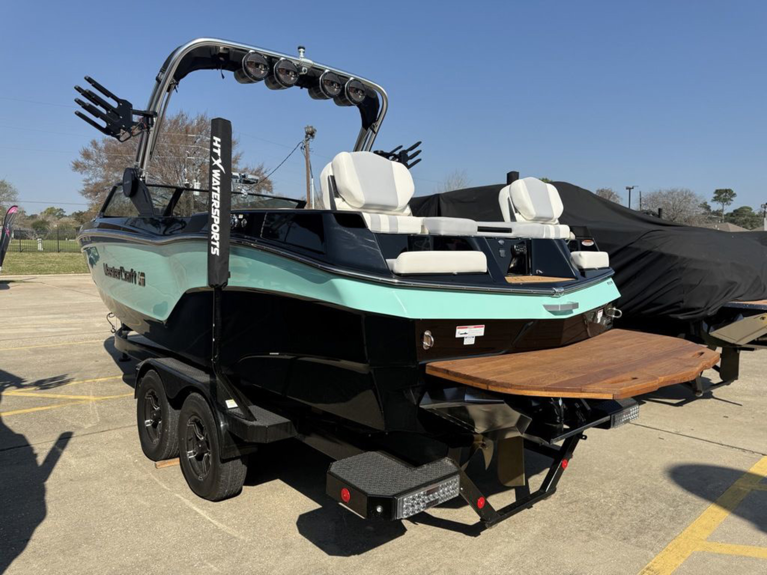 2024 Mastercraft XT24