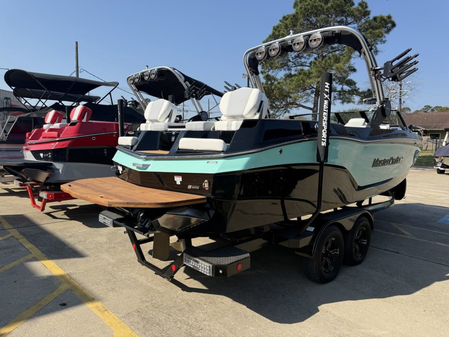 2024 Mastercraft XT24