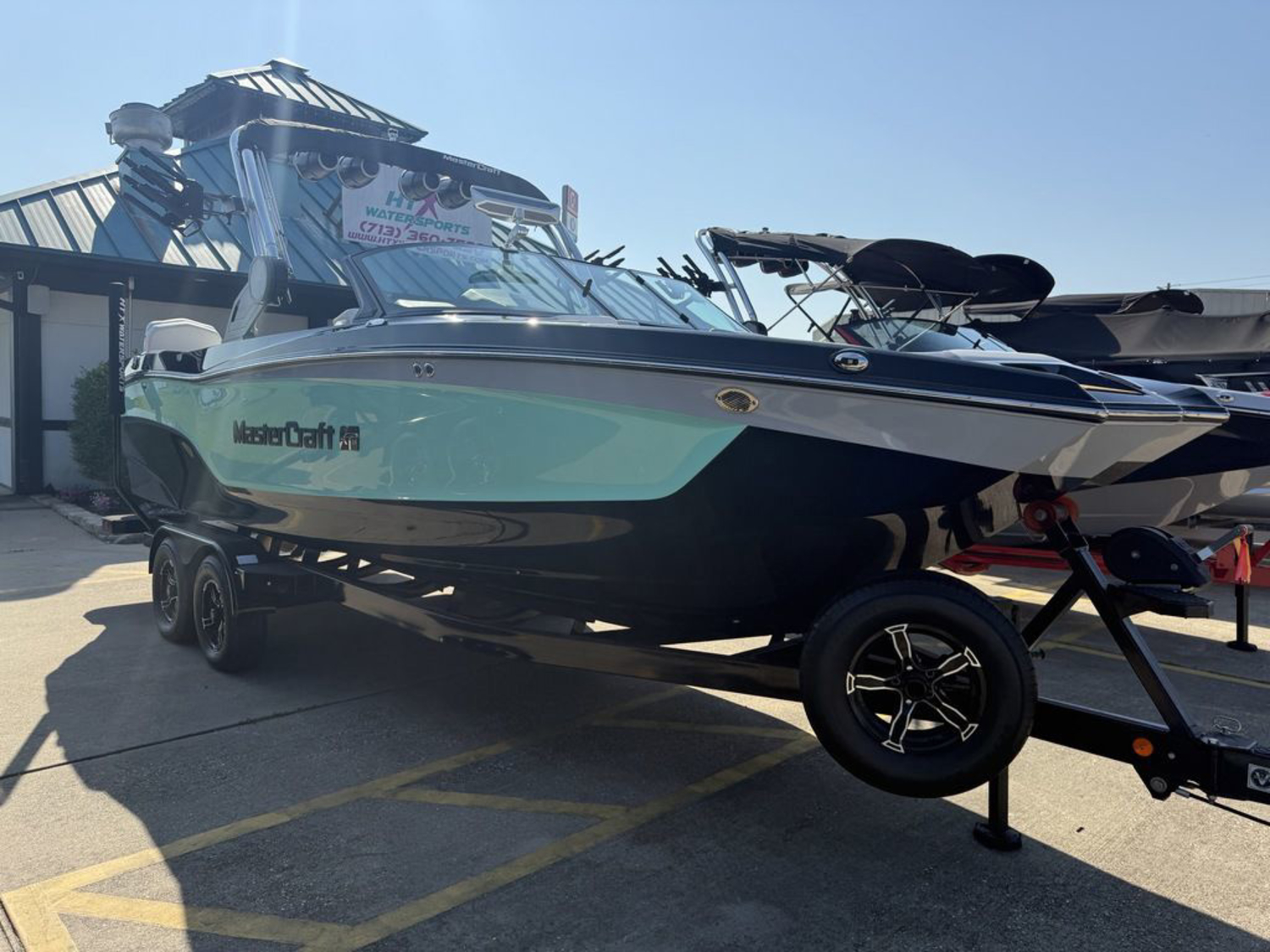 2024 Mastercraft XT24