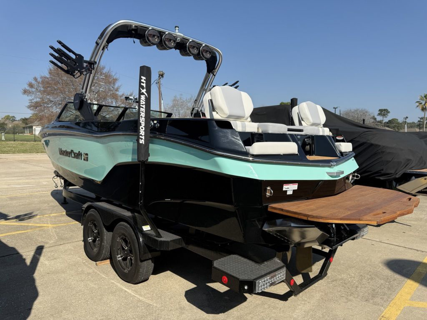 2024 Mastercraft XT24