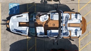 2024-mastercraft-xt24-105169-image3