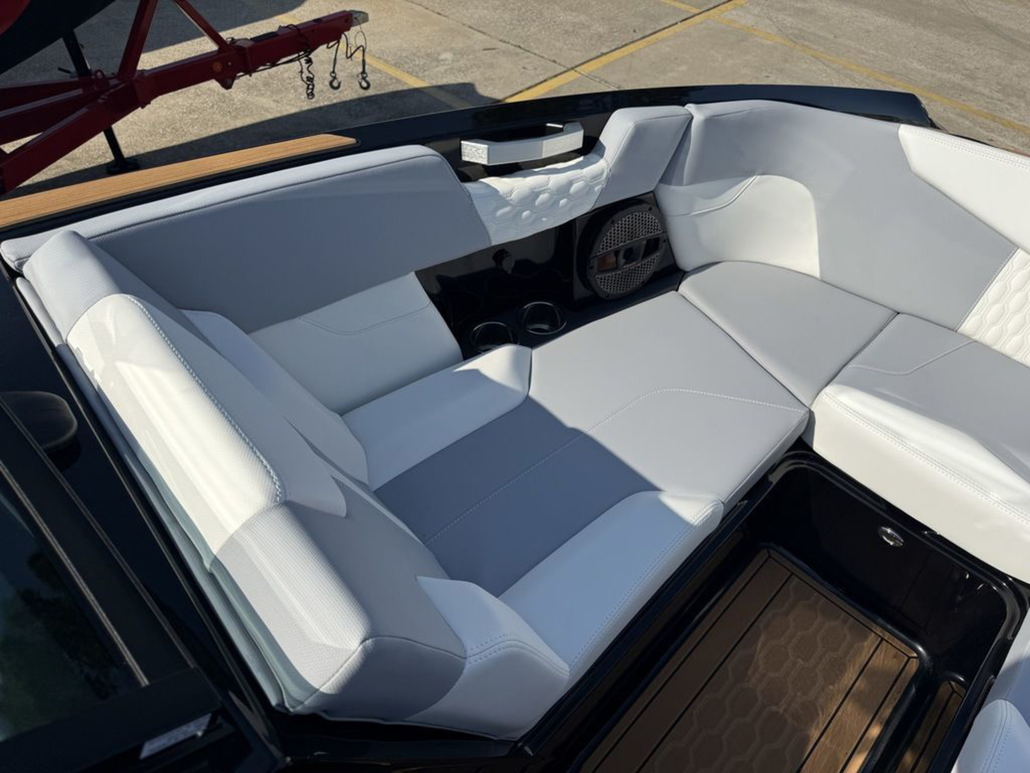 2024 Mastercraft XT24