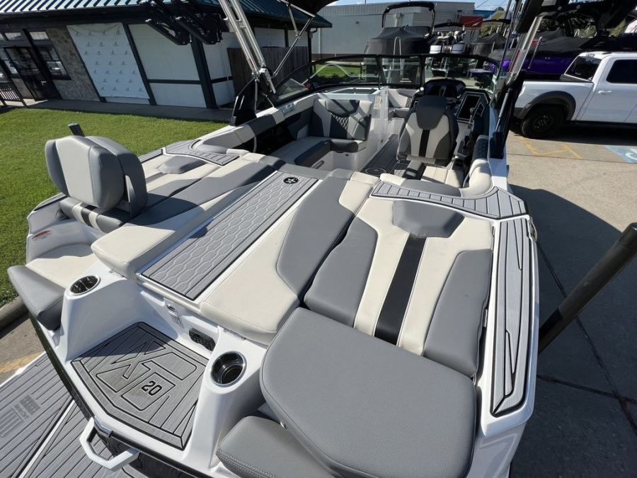 2024 Mastercraft Boats XT20 for sale in HOUSTON, Texas