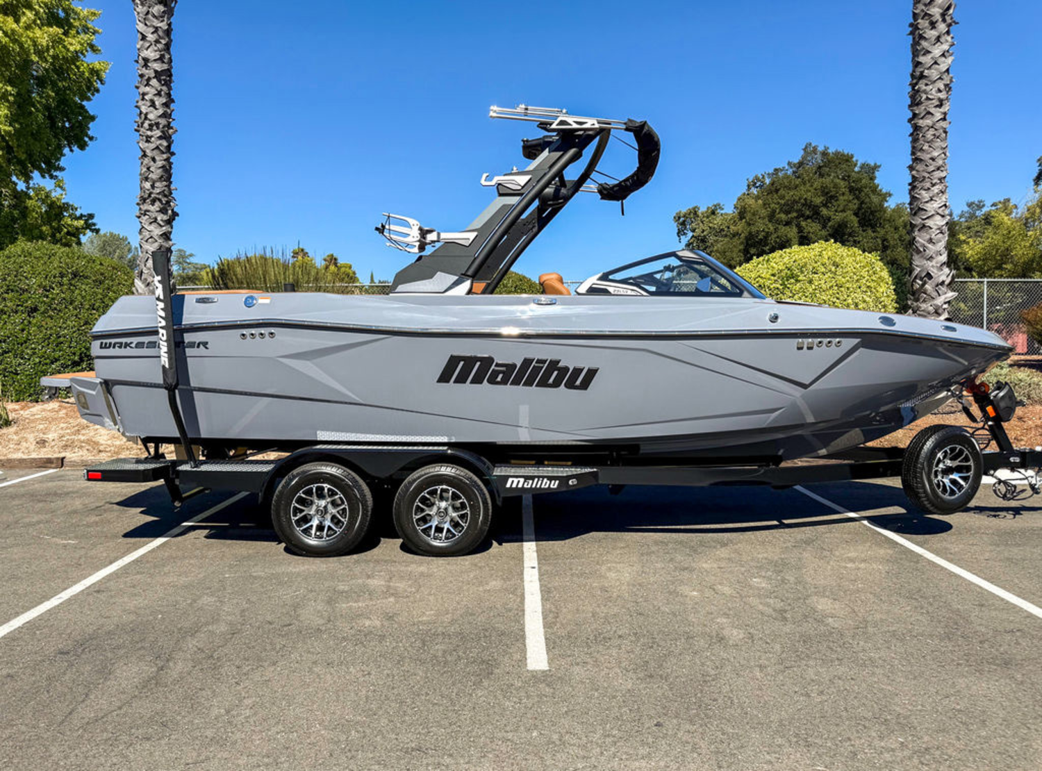 2026 Malibu Boats 23 LSV