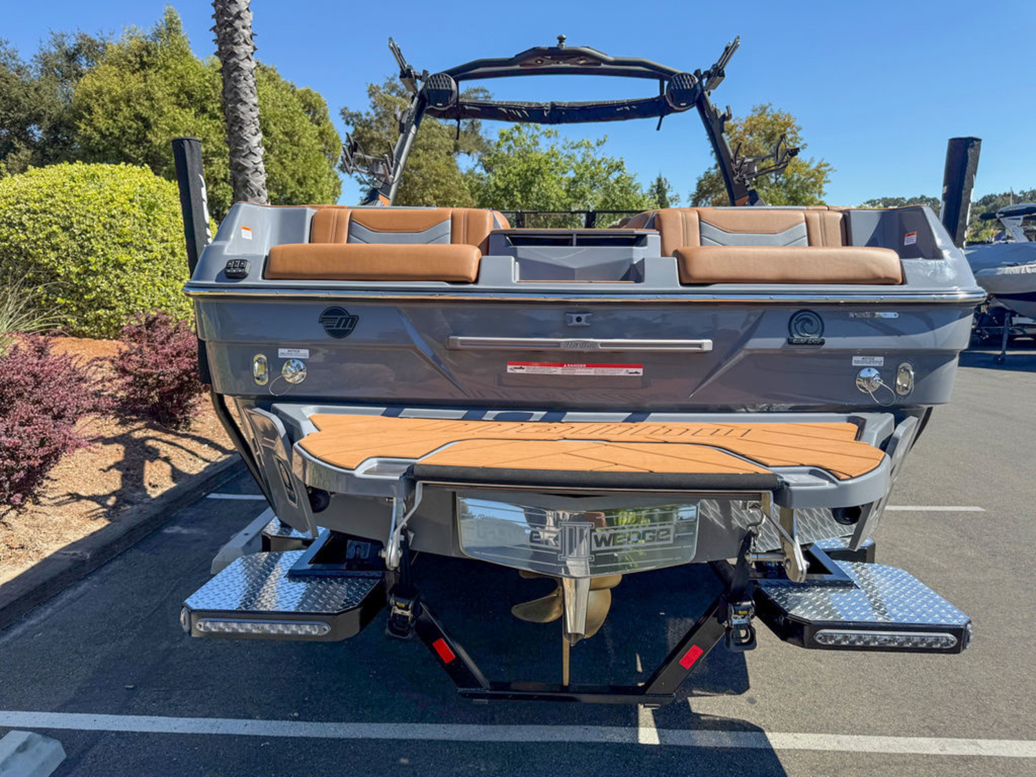 2026 Malibu Boats 23 LSV