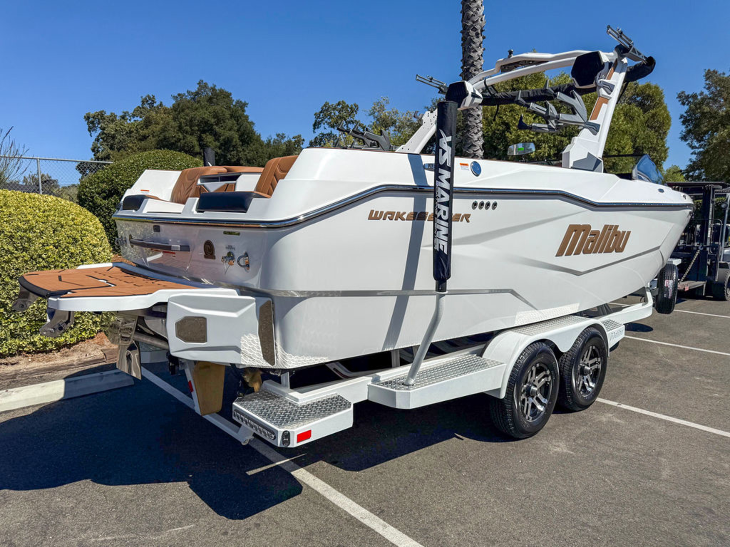 2026 Malibu Boats 25 LSV