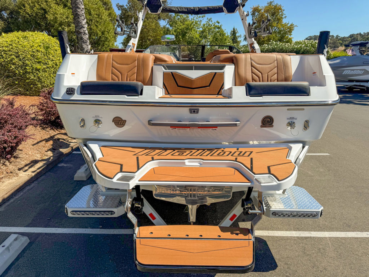 2026 Malibu Boats 25 LSV
