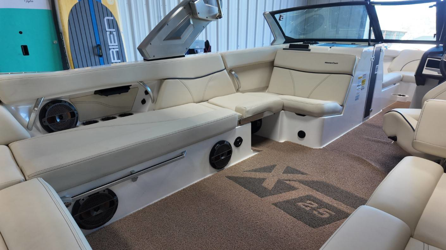 2022 Mastercraft XT25
