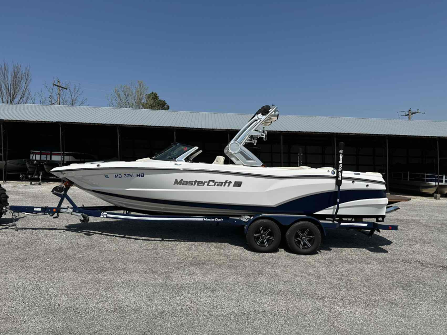 2022 Mastercraft Boats XT25 for sale in Shell Knob, Missouri