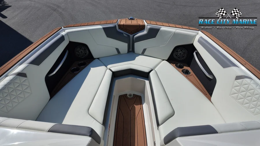 2026-nautique-gs24-105519-image24