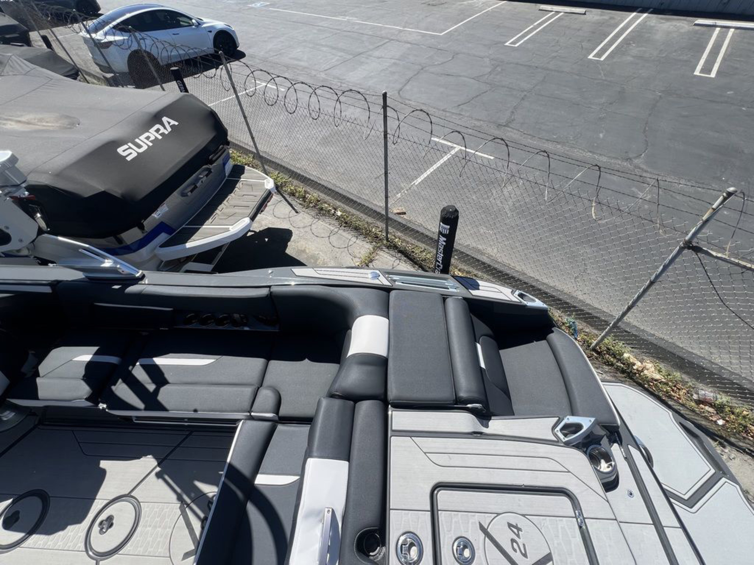 2021 Mastercraft X24