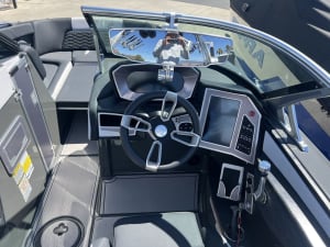 2021 Mastercraft X24