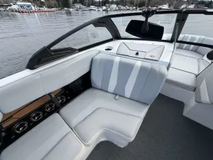 2024-malibu-wakesetter-22-lsv-106407-image15