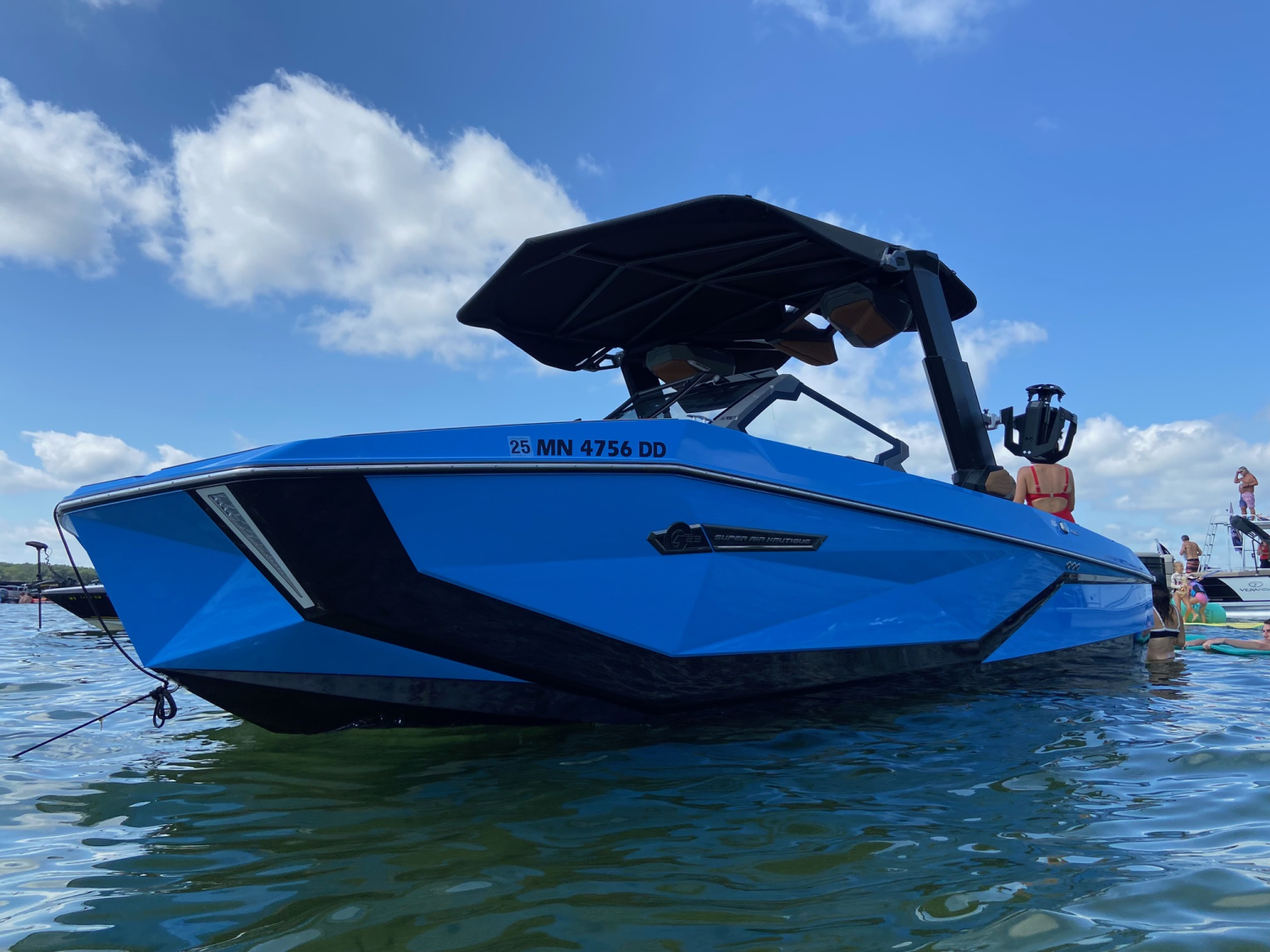 2025 Nautique G23