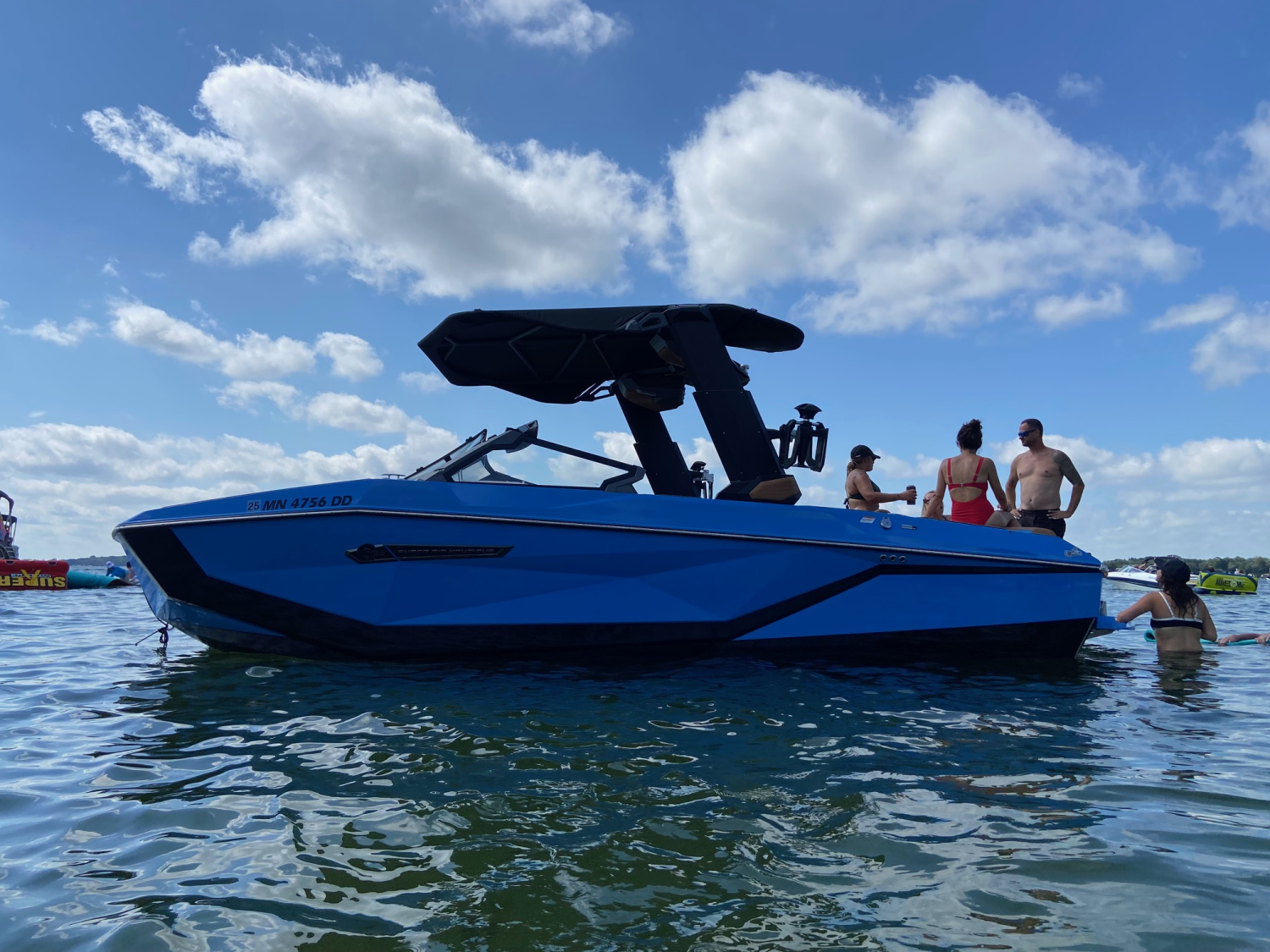 2025 Nautique G23