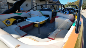 2009 Malibu Boats Wakesetter VLX for sale in Kimberling City, Missouri