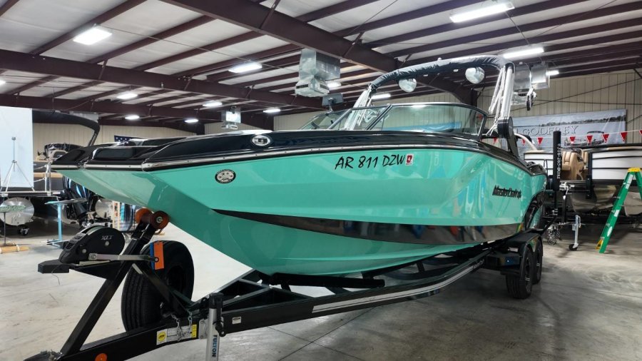 2022-mastercraft-nxt24-108475-image5