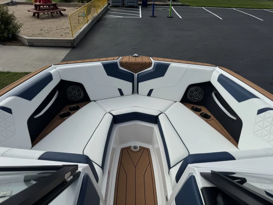 2026-nautique-gs22-108678-image11