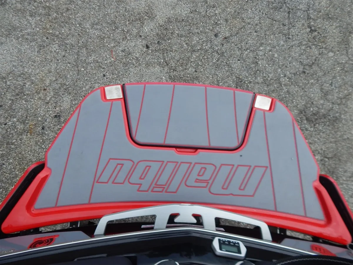 2022 Malibu Wakesetter 22LSV Tandem Axle Trailer Bimini FAE PNP MLS Illusion G5