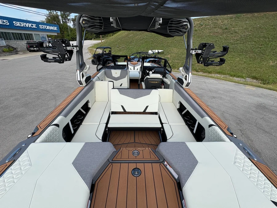 2026-nautique-gs24-110013-image15