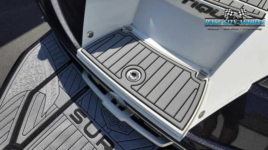 2018-nautique-g23-143056-image24