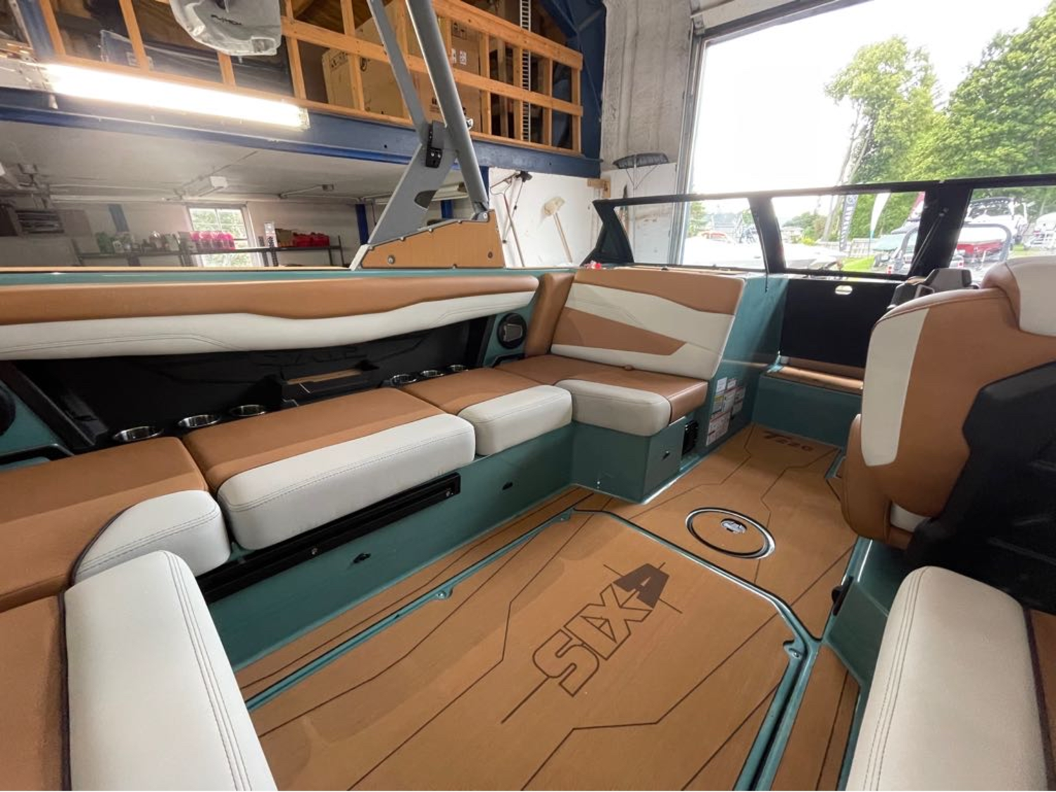 2024 Axis Wake Research T220