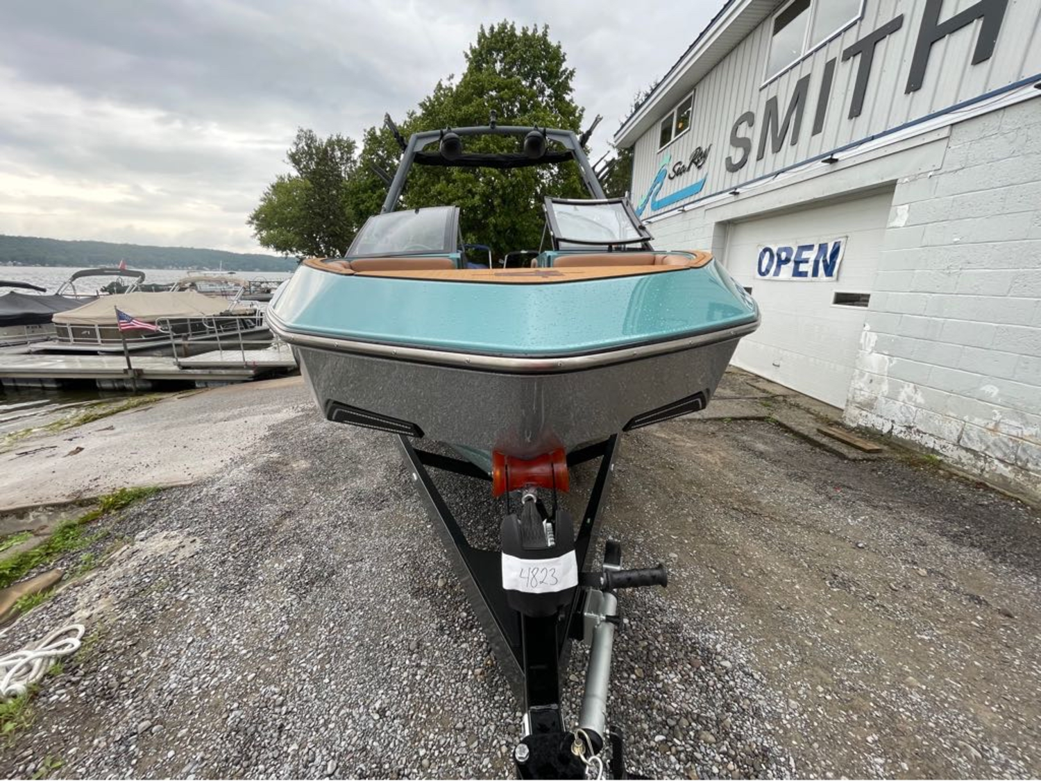 2024 Axis Wake Research T220