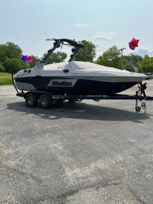 2023 Malibu Boats Wakesetter VTX for sale in , 