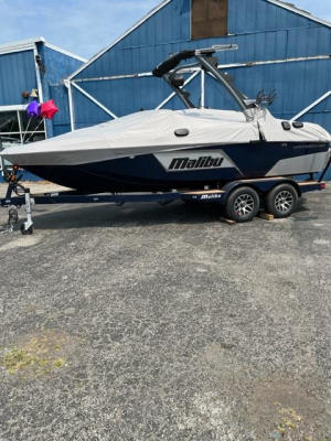 2023 Malibu Boats Wakesetter VTX for sale in , 