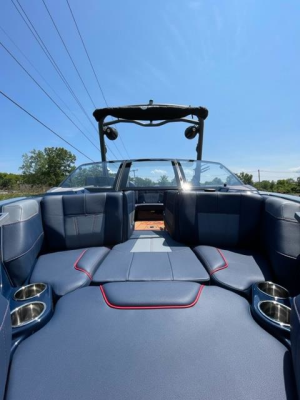 2023 Malibu Boats Wakesetter VTX for sale in , 