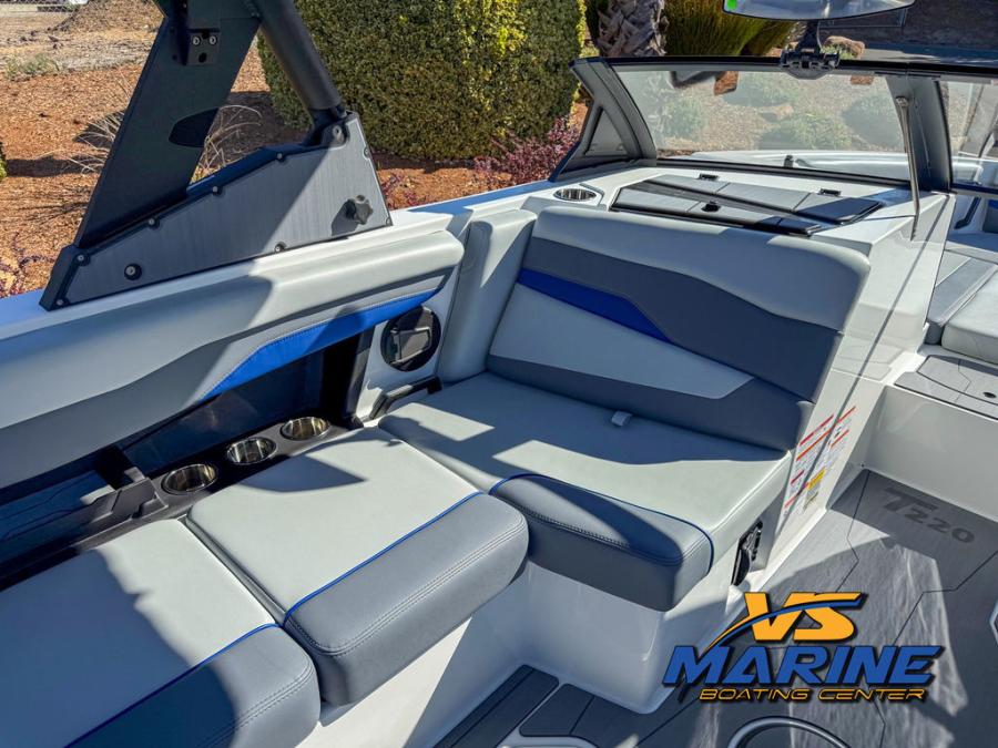 2025 Axis Boats T220 for sale in ATASCADERO, California