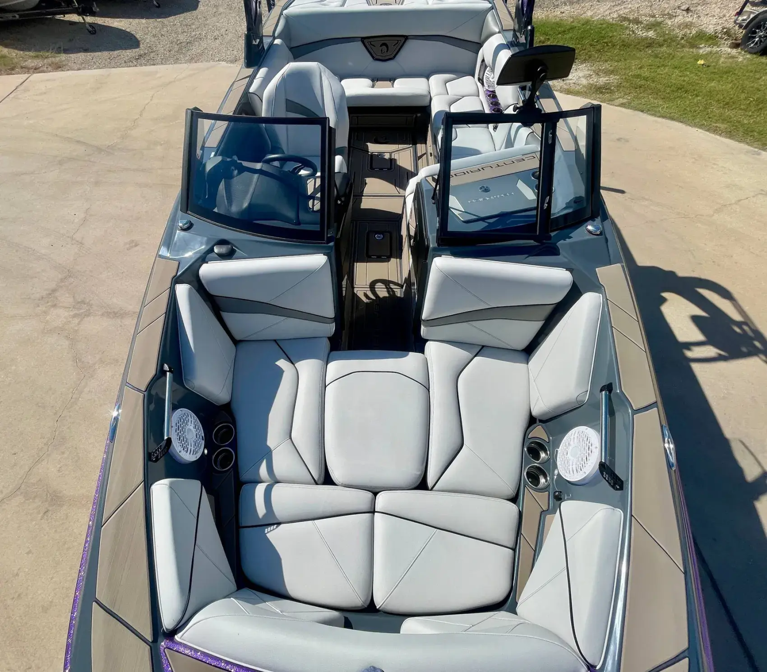 2025 Centurion NV233