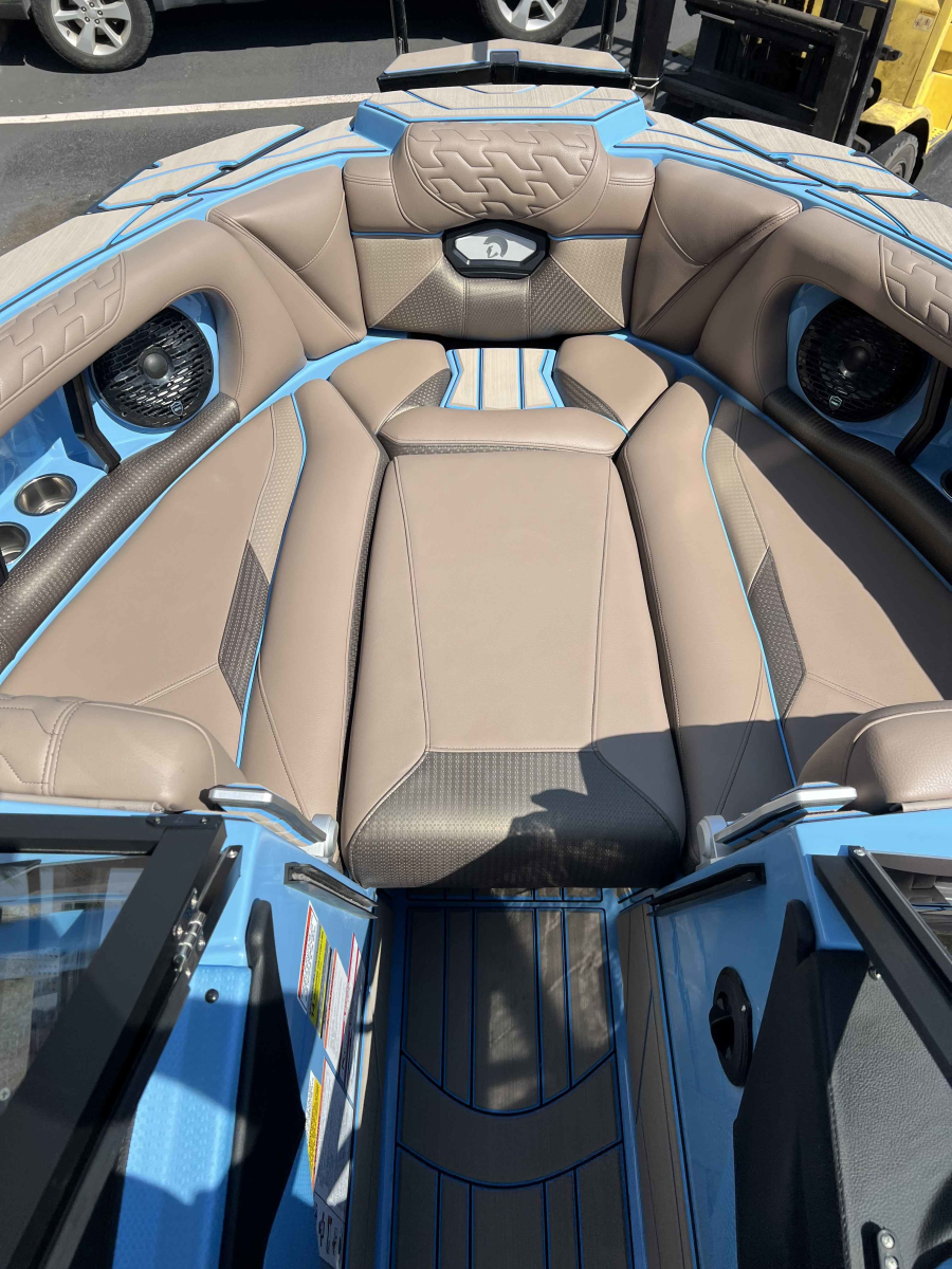 2025 Centurion Boats Ri230 for sale in , 